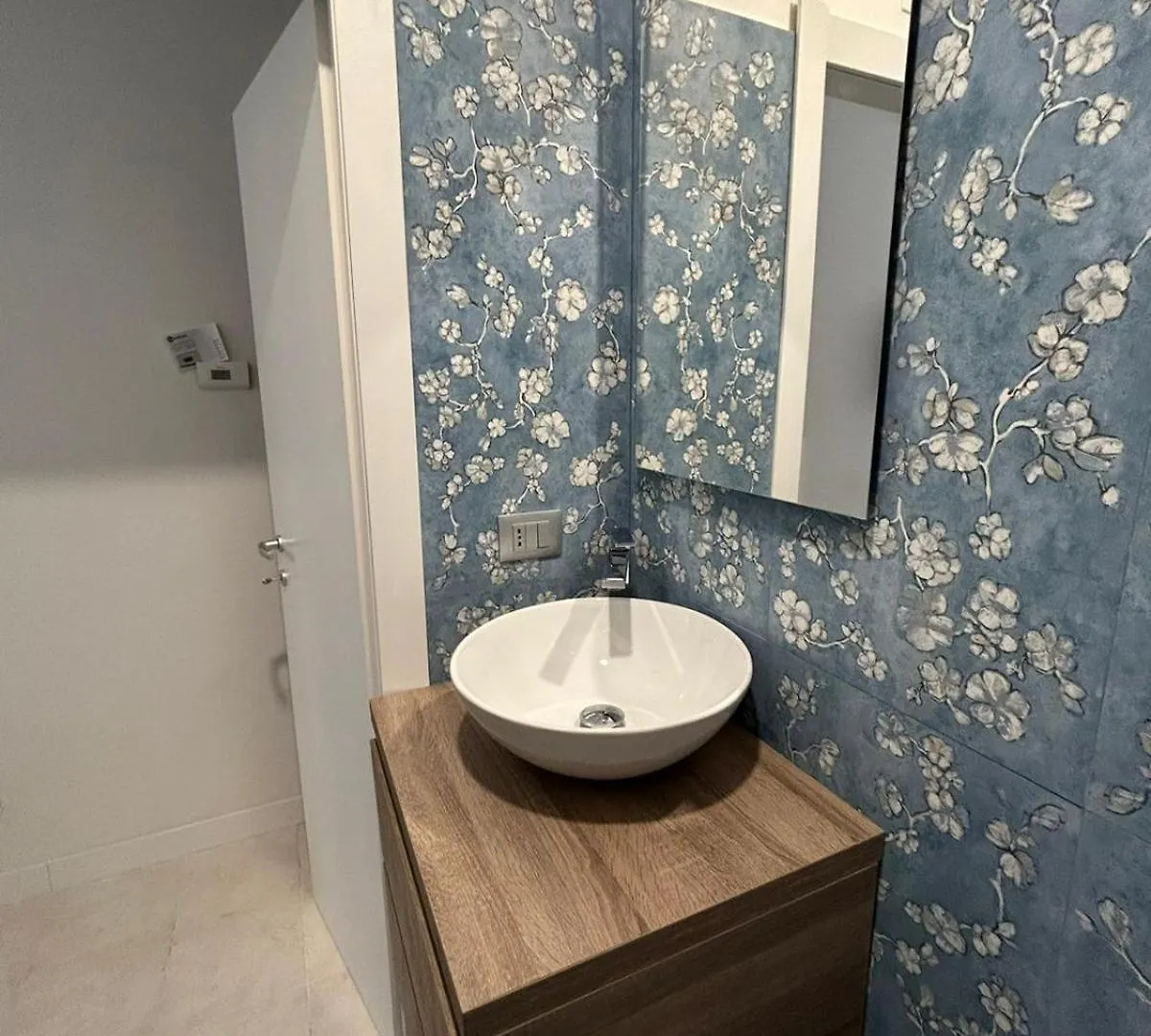 Elegant Studio Milano 0*,